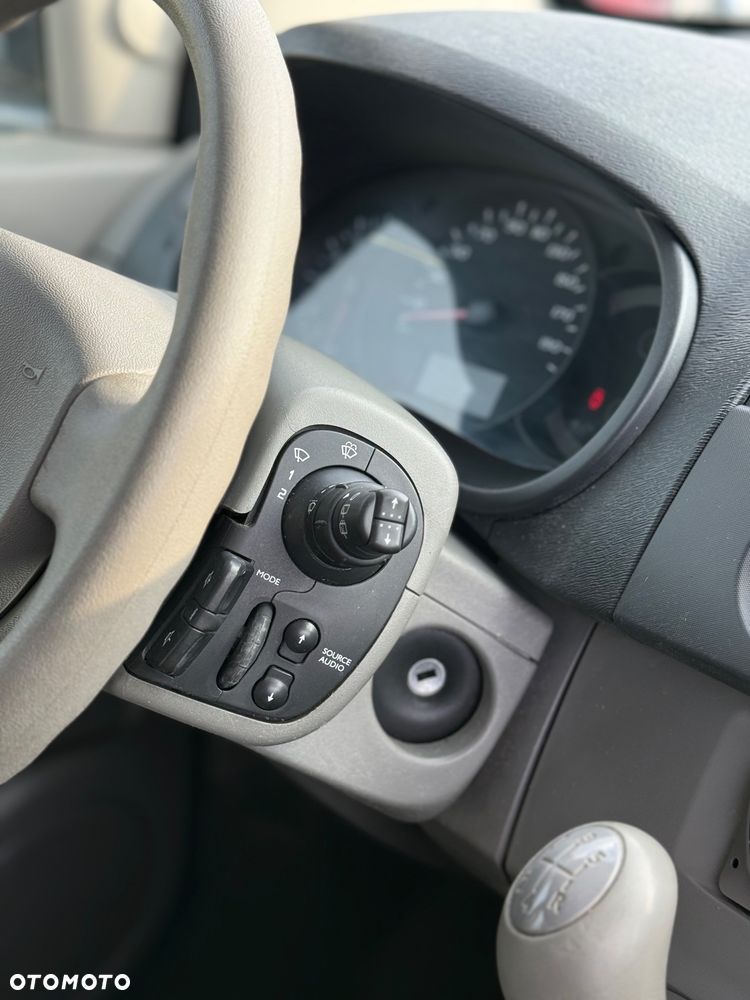 Renault Kangoo - 23