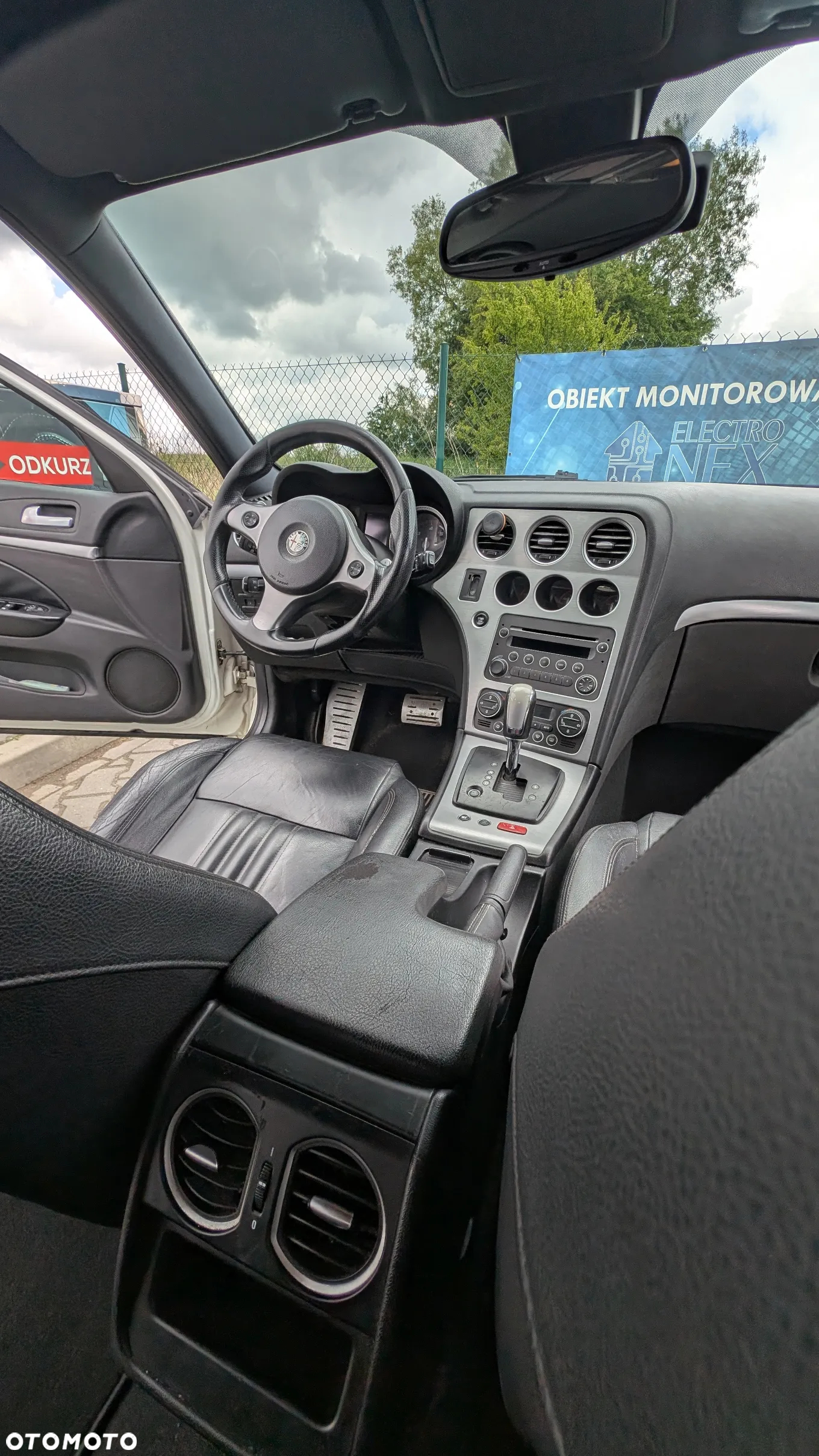 Alfa Romeo 159 2.4 JTDM 20V DPF Q-Tronic Distinctive - 14