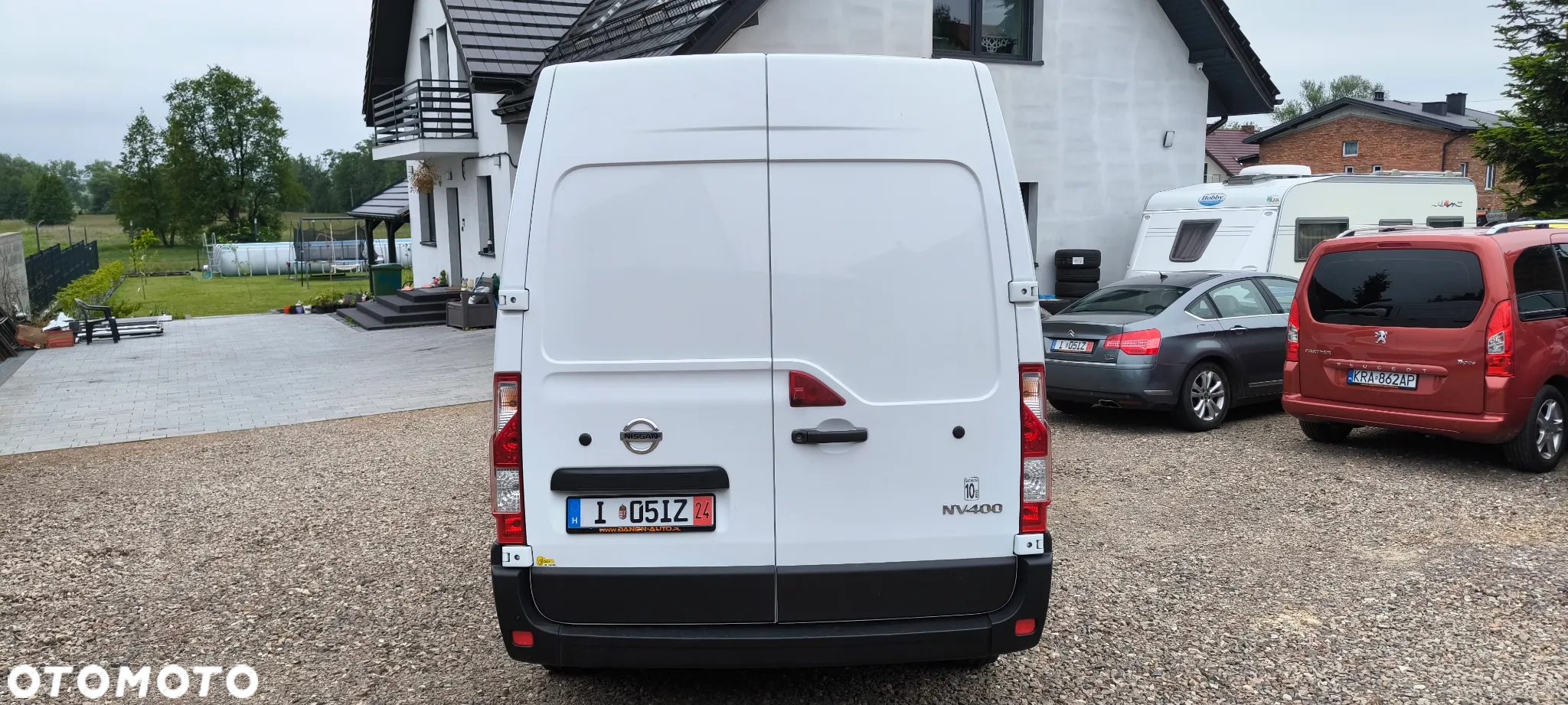 Nissan NV 400 - 4