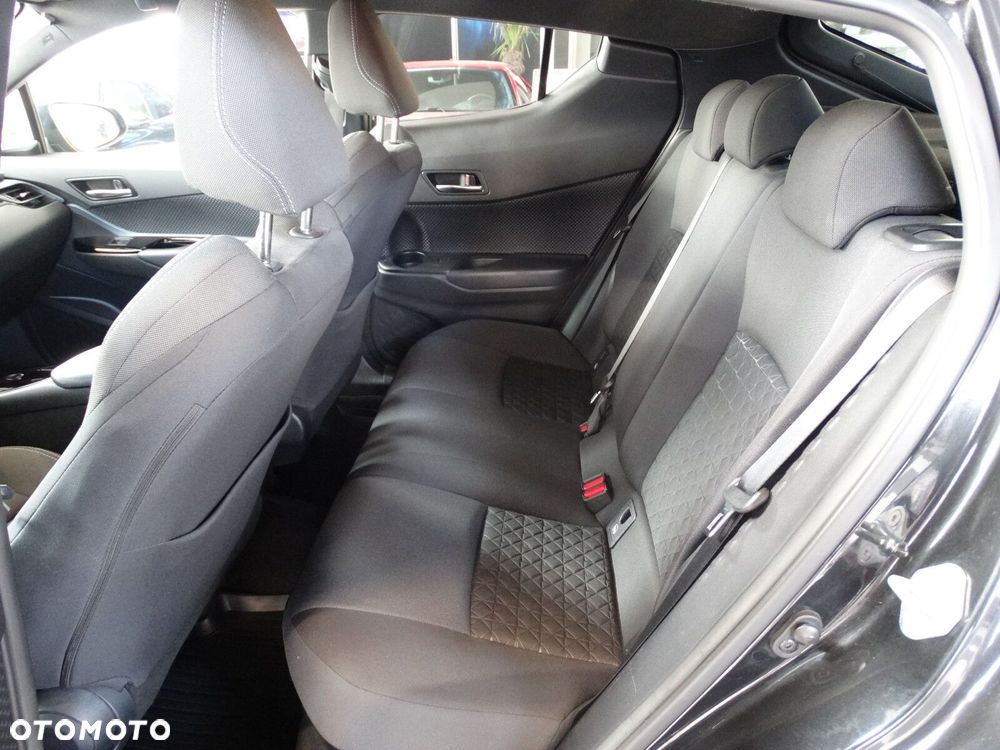 Toyota C-HR - 25