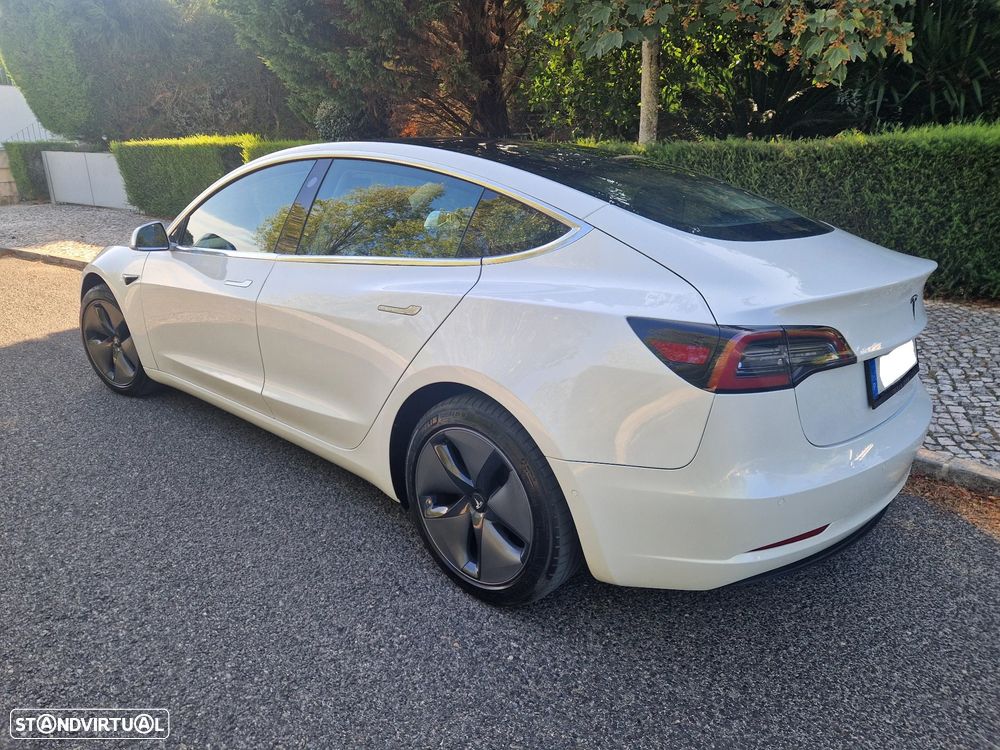 Tesla Model 3 Standard Range Plus RWD - 1