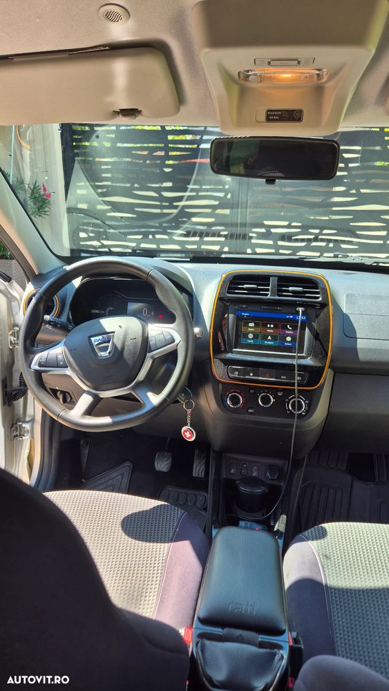 Dacia Spring Essential - 6