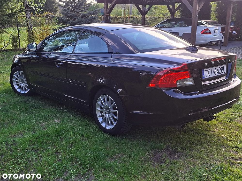 Volvo C70 D3 Momentum - 8