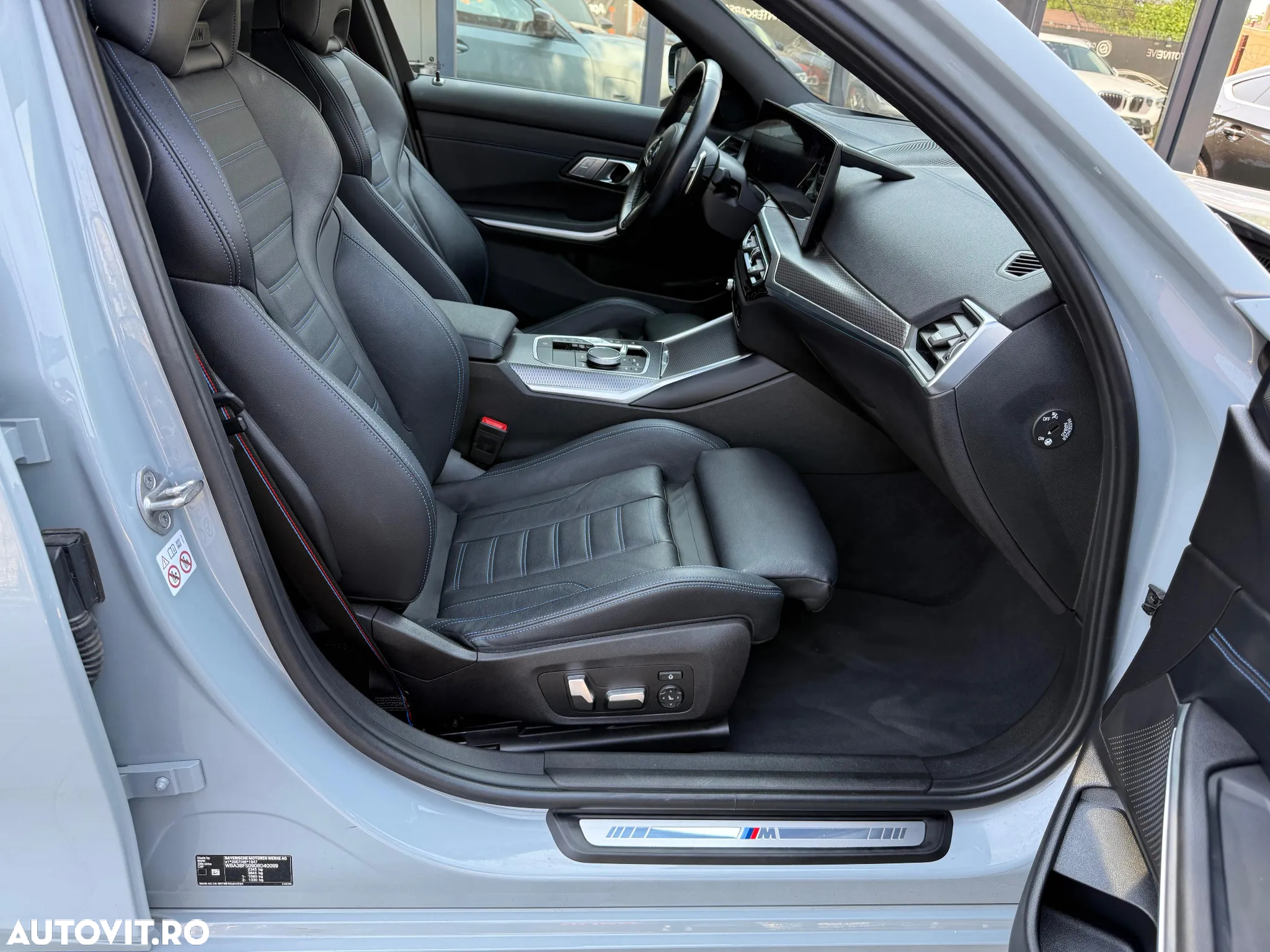 BMW Seria 3 330e xDrive AT PHEV - 11