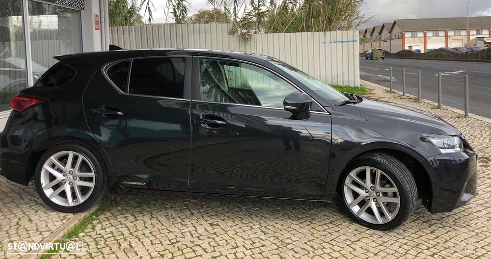 Lexus CT 200h Executive - 7