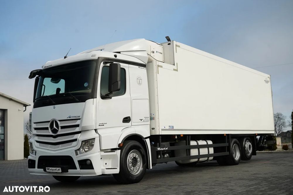 Mercedes-Benz ACTROS 2542 / 6X2 / FRIGIDER / SOLO / UNITATE THERMO KING T-1000R / RIDICARE / DIRECȚIE CU AX RIDICATIV / EURO 5 - 1