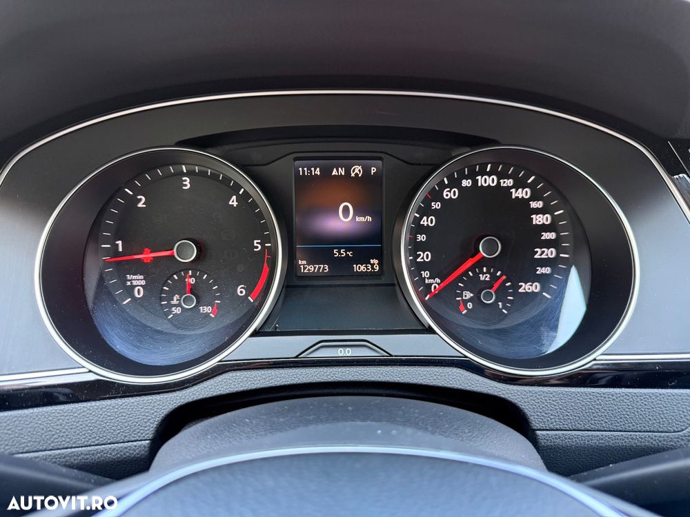 Volkswagen Passat 2.0 TDI DSG 4Motion Highline - 11