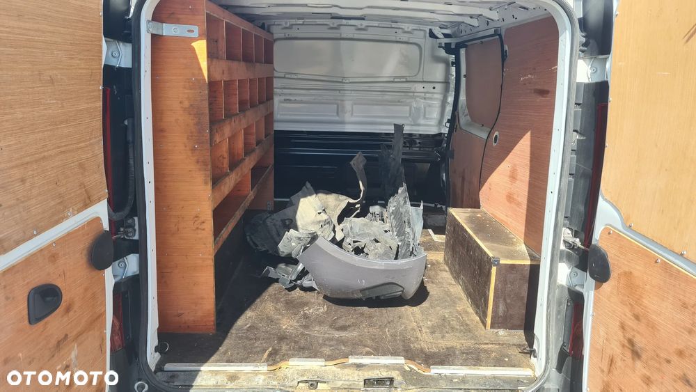 Renault Trafic - 10