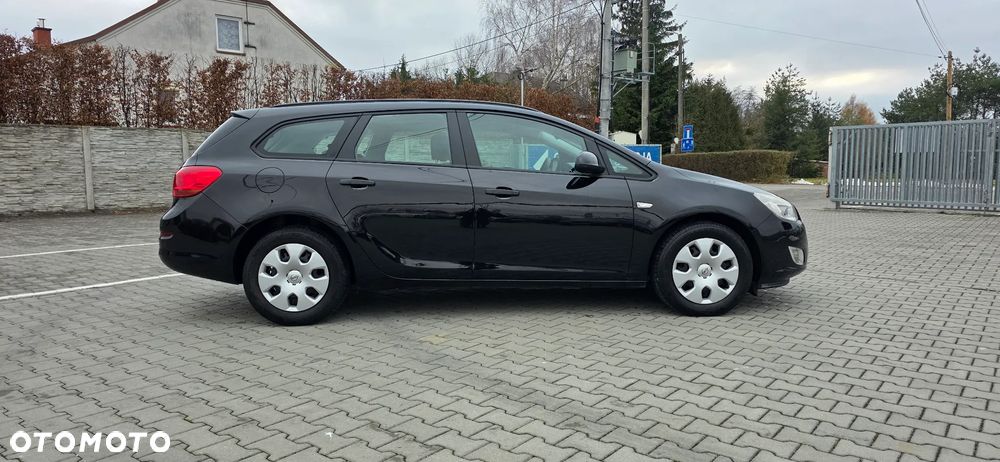 Opel Astra 1.7 CDTI DPF 150 Jahre - 6