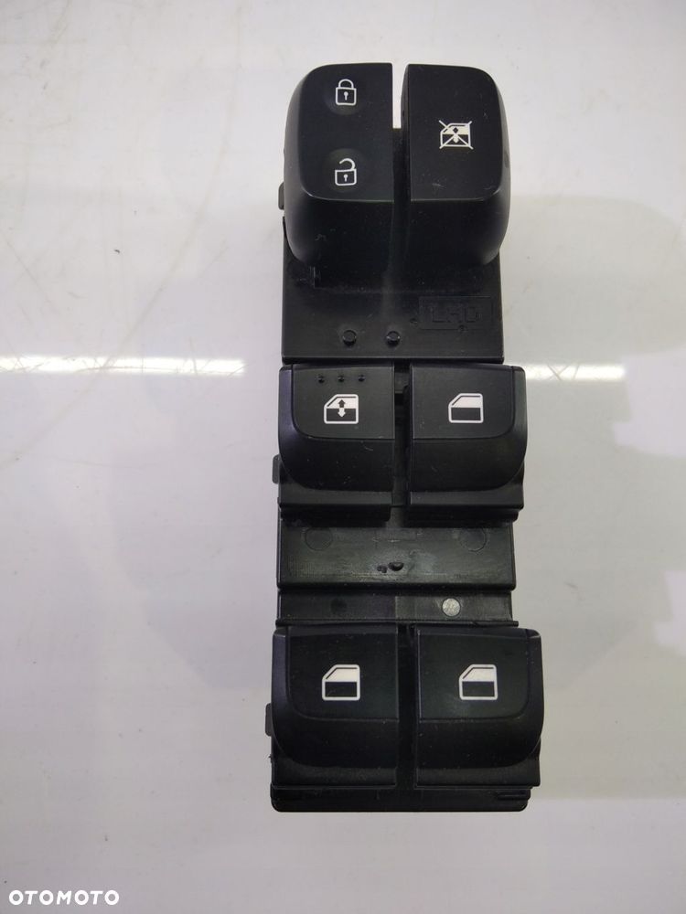 KIA PICANTO III PRZEŁĄCZNIK SZYB 299181669 - 1