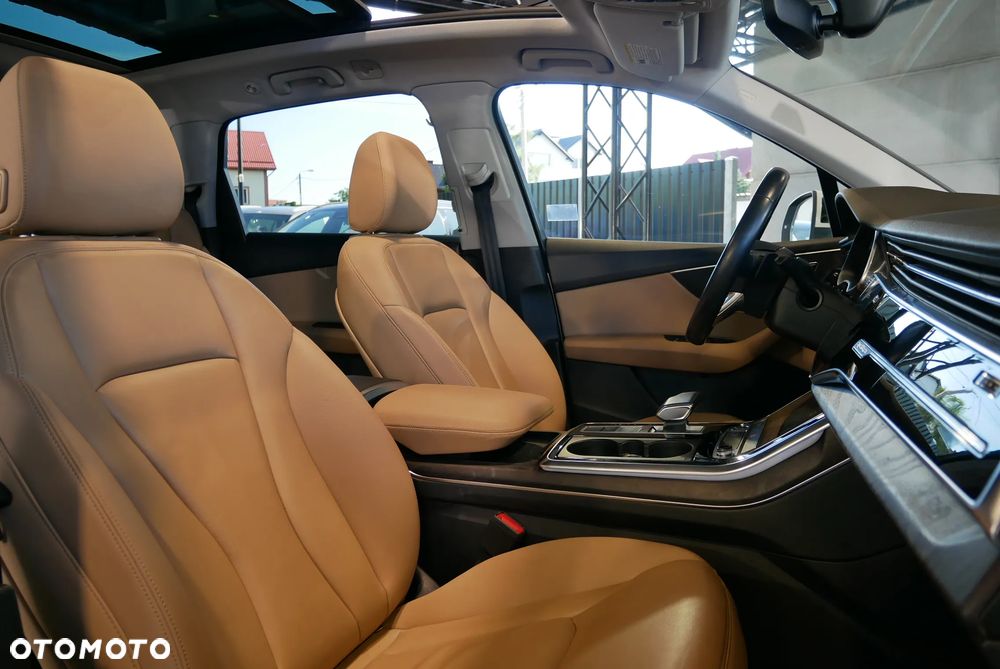 Audi Q7 - 13
