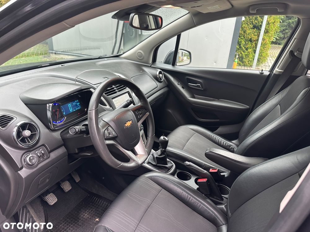 Chevrolet Trax 1.4T AWD LT+ - 23