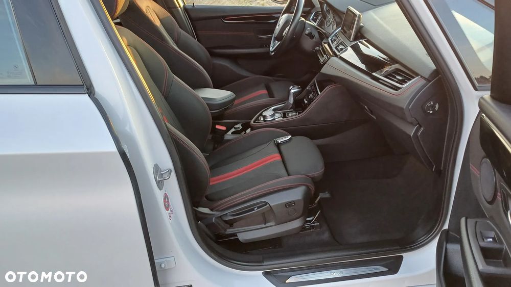 BMW Seria 2 218i Sport Line - 13