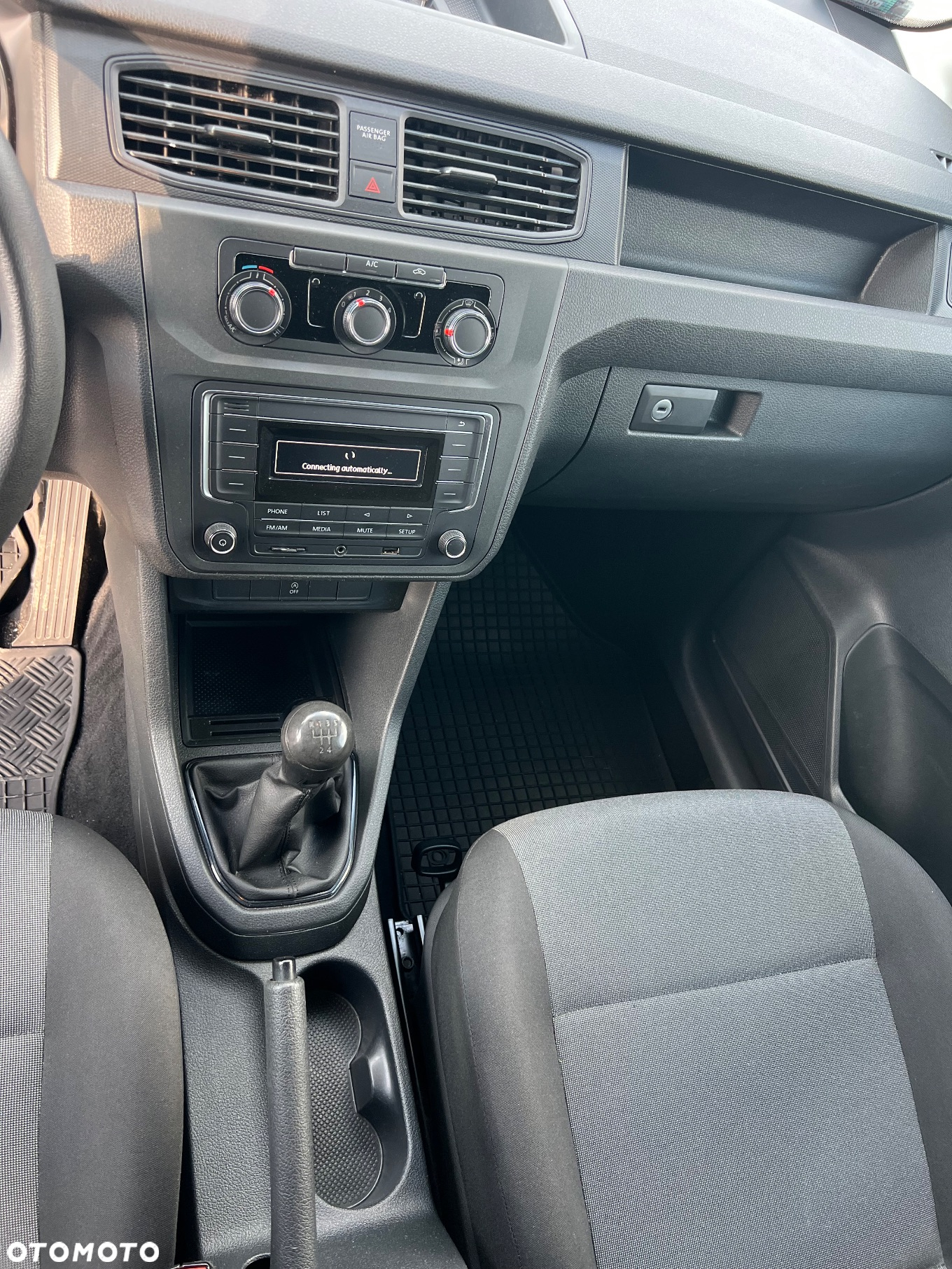 Volkswagen Caddy Maxi 2.0 TDI Comfortline - 15
