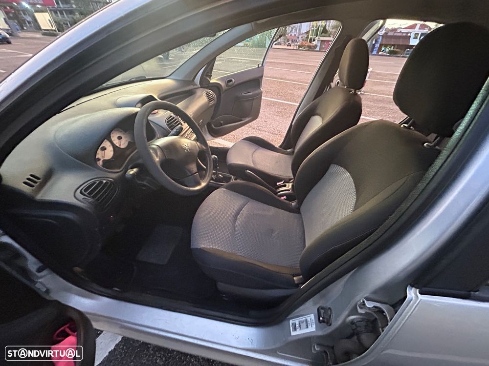 Peugeot 206 1.1 Look - 15
