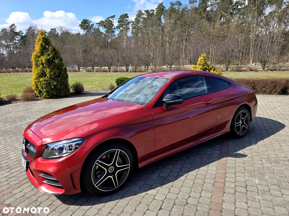 Mercedes-Benz Klasa C 220 d 4MATIC 9G-TRONIC - 23