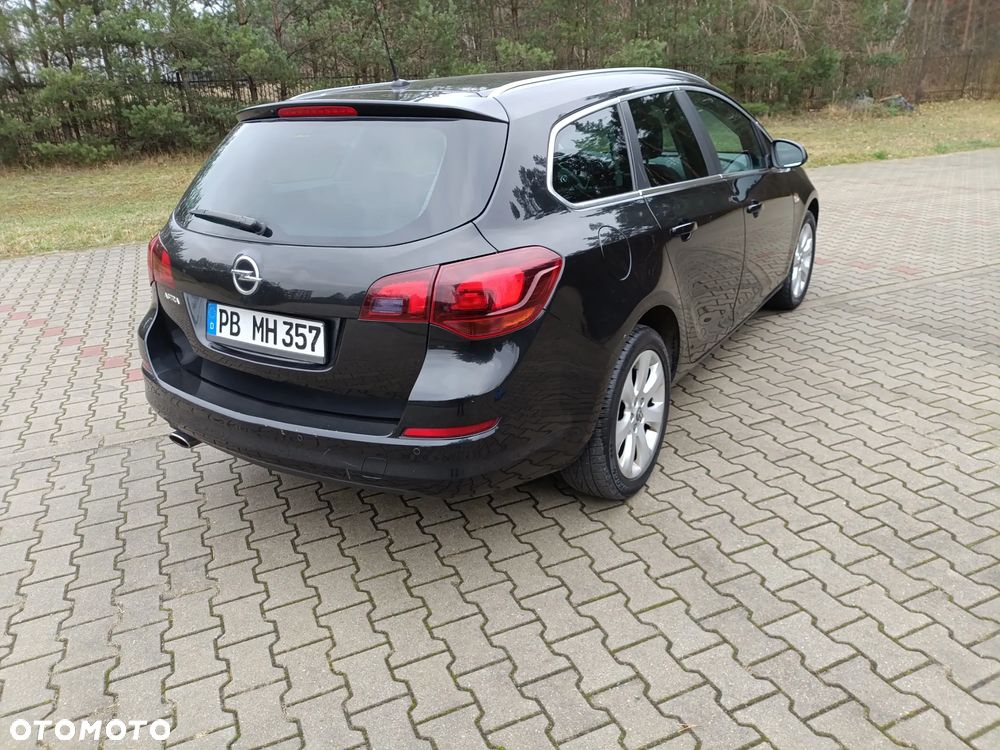 Opel Astra - 16