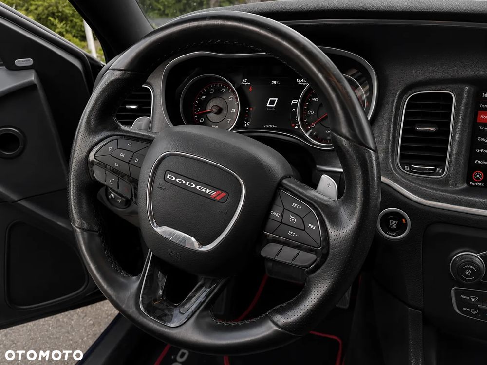 Dodge Charger - 8