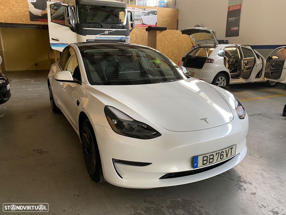 Tesla Model 3 Long Range Tração Traseira - 13
