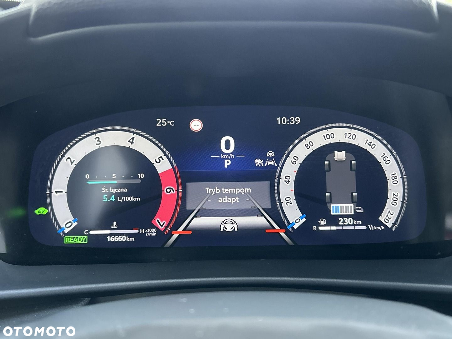 Toyota C-HR - 16