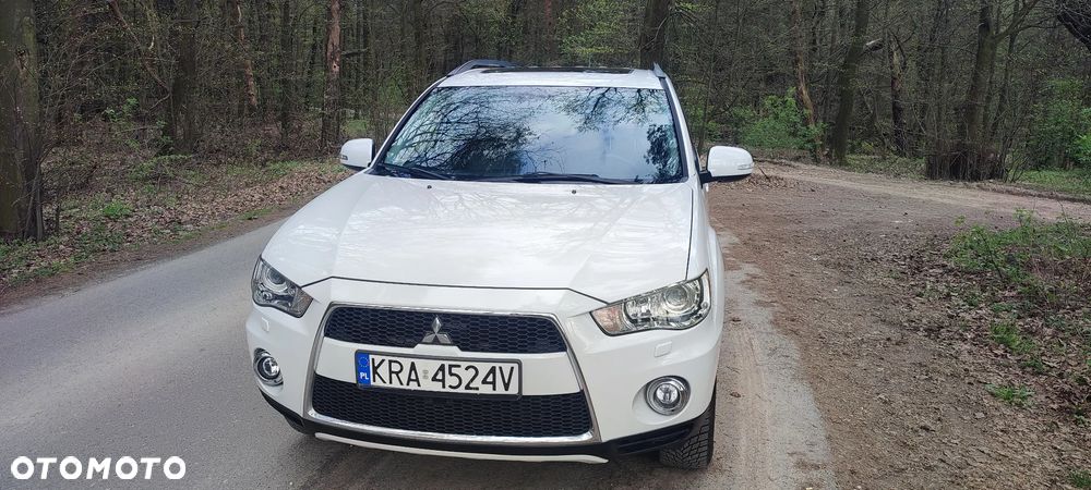 Mitsubishi Outlander 2.2 DI-D 4WD TC-SST Invite - 2