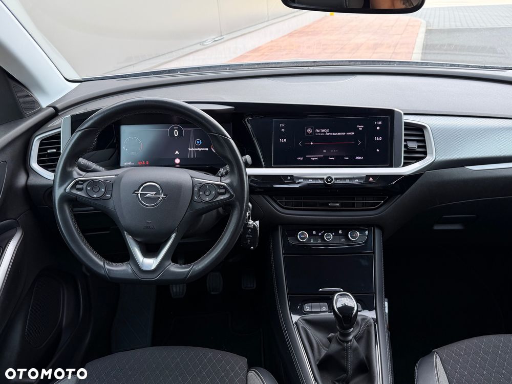 Opel Grandland 1.2 DI Business Elegance - 23