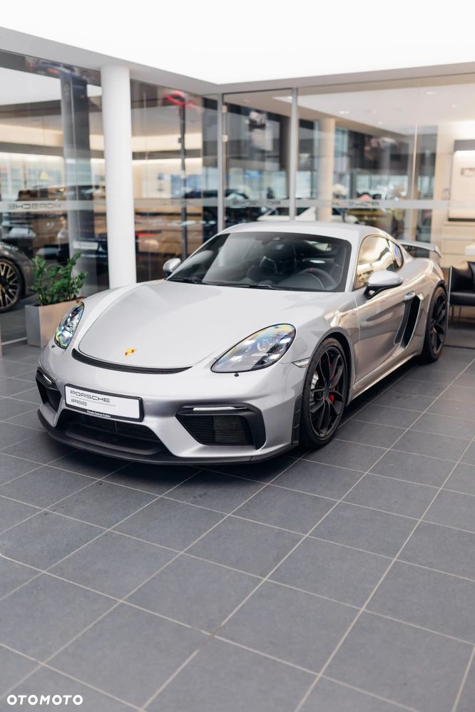 Porsche 718 Cayman - 7