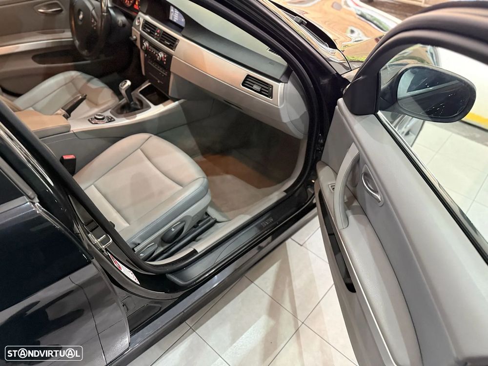BMW 320 d Navigation - 20
