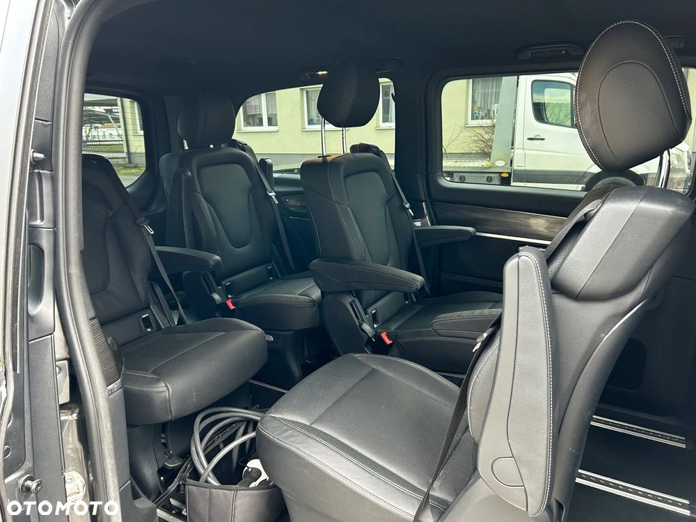 Mercedes-Benz EQV 300 lang - 13