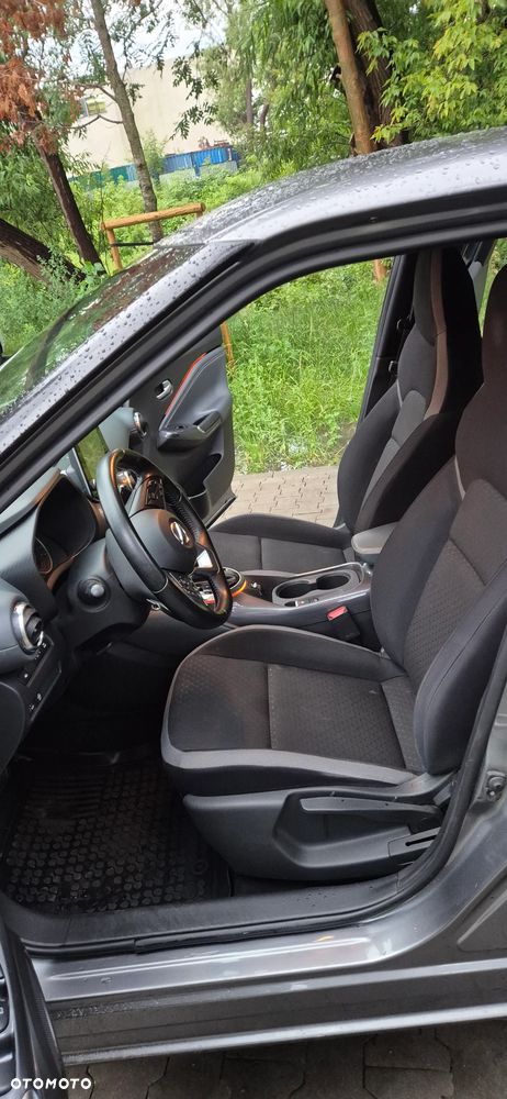 Nissan Juke 1.0 DIG-T N-Connecta DCT - 9
