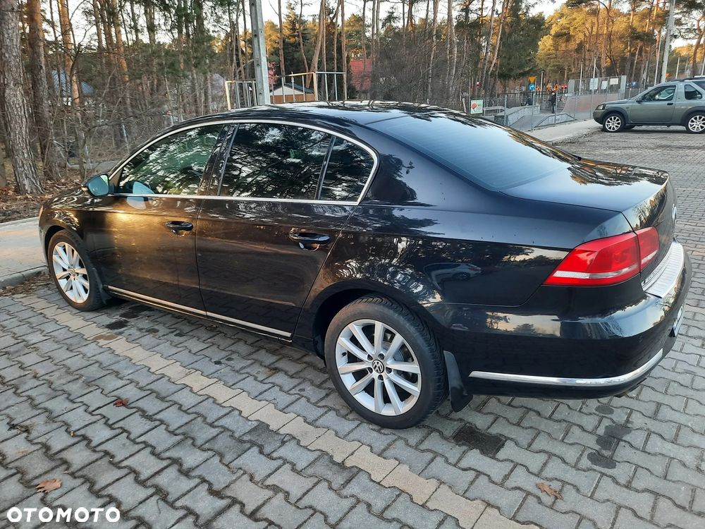 Volkswagen Passat 2.0 TDI DPF Highline - 3