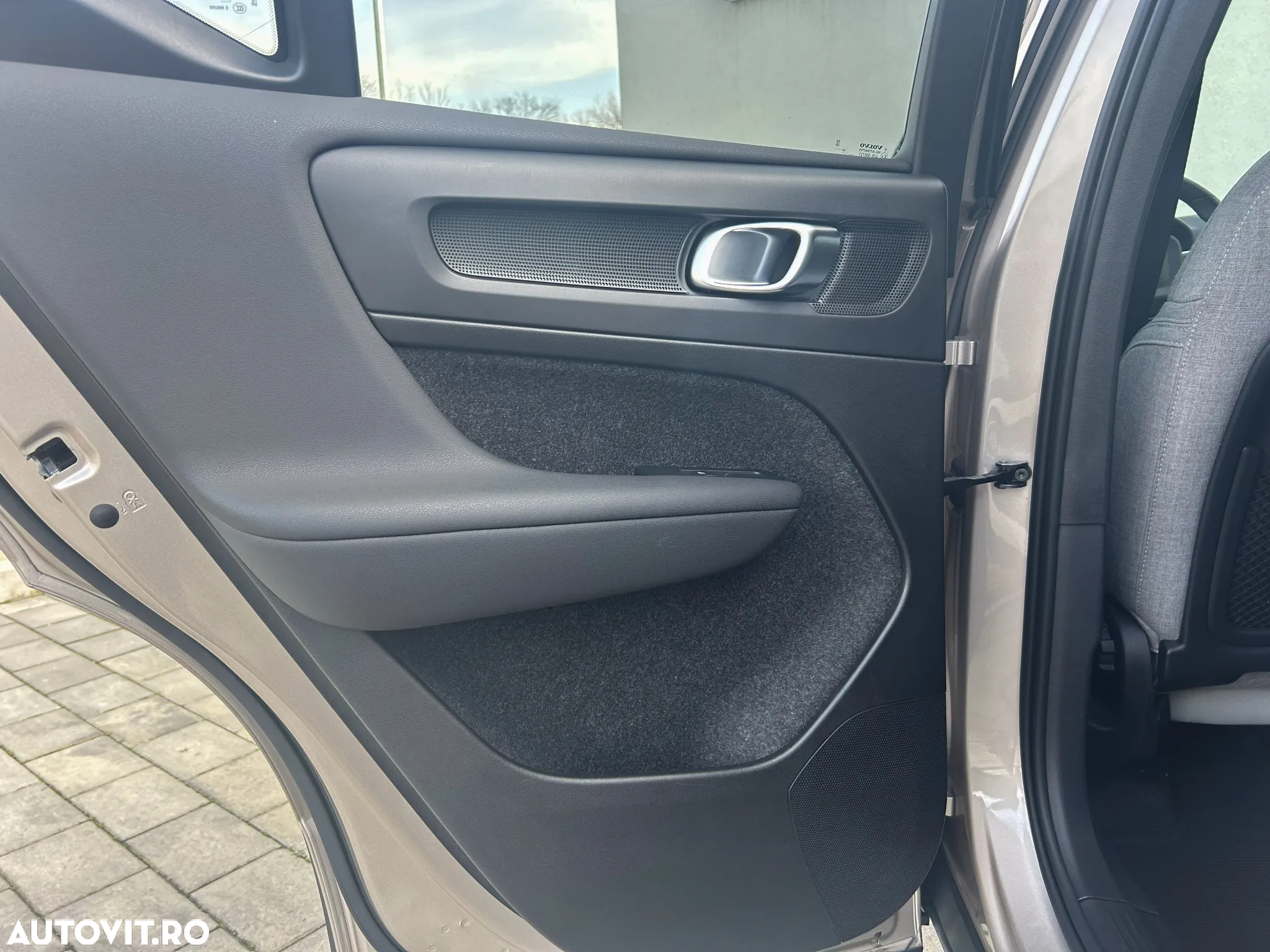 Volvo XC 40 Recharge Twin Motor AWD Plus - 13
