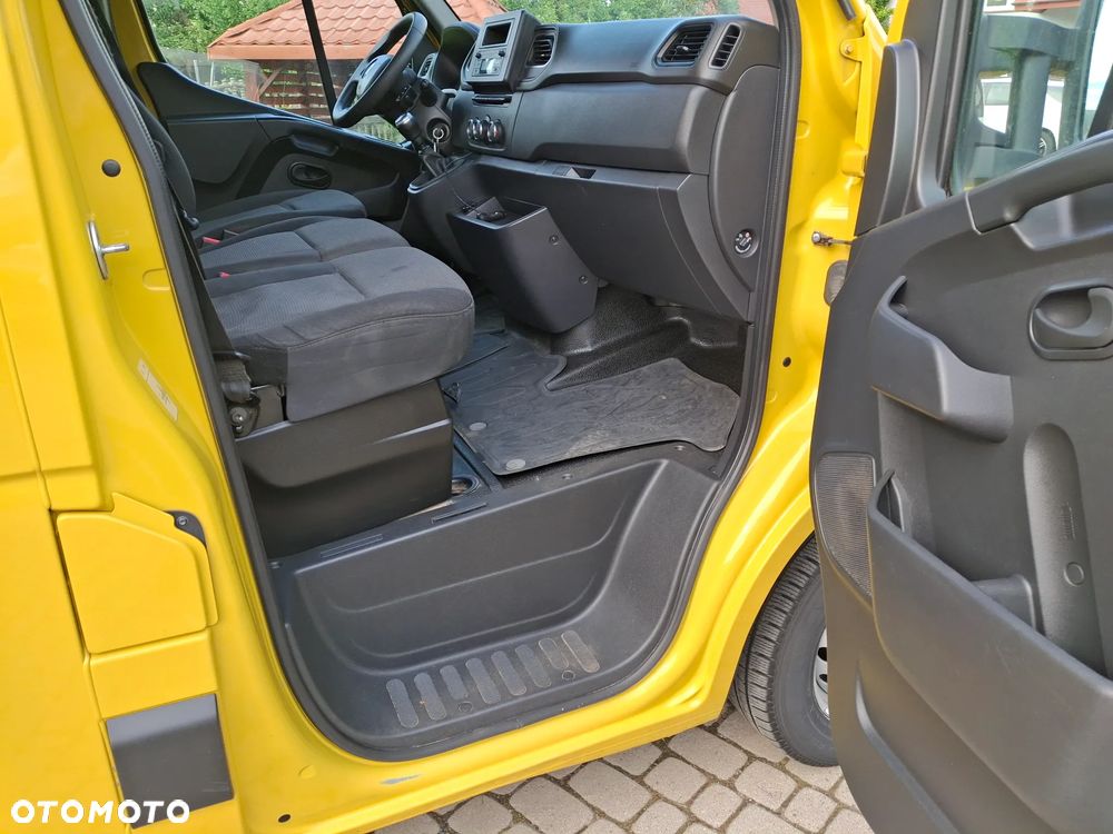 Renault Master 2.3 D  145 KM Salon PL - 17
