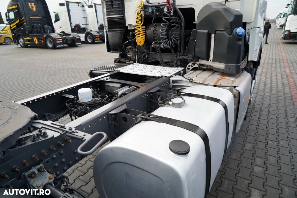 Volvo FH 460 / STANDARD / I-SHIFT / - 14