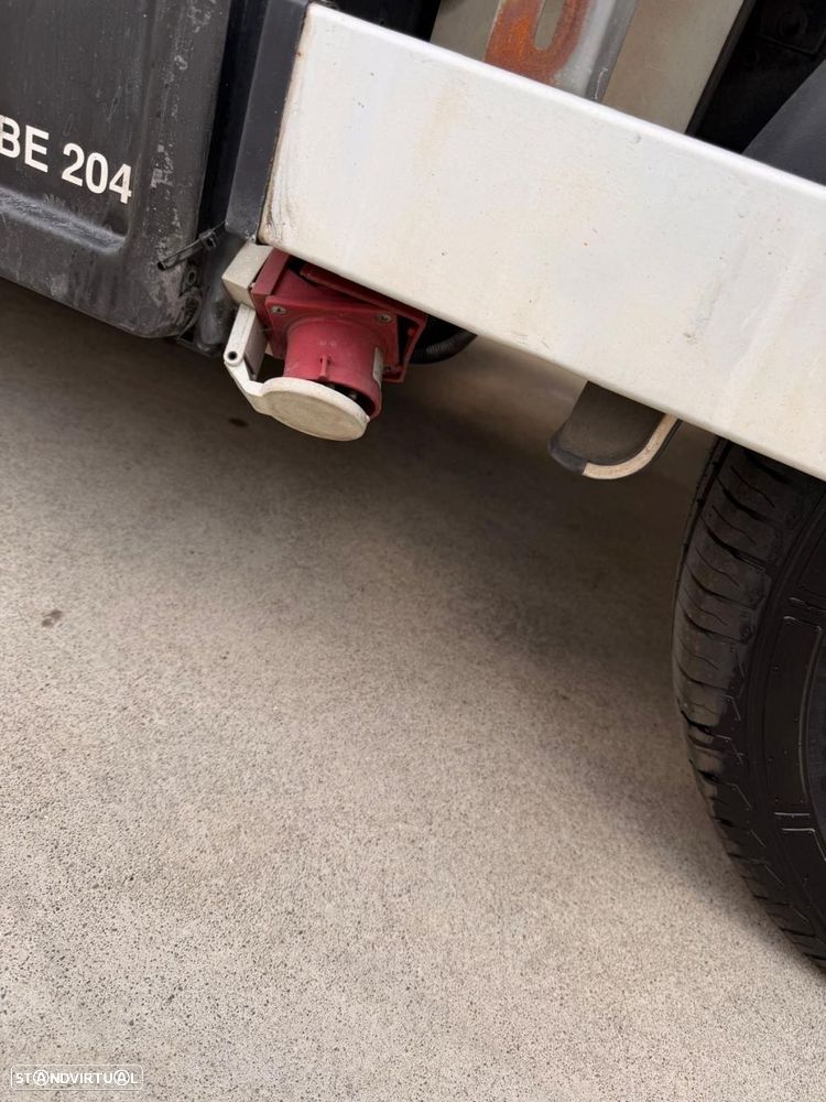 Toyota Dyna C/Frio Iva Dedutivel - 9