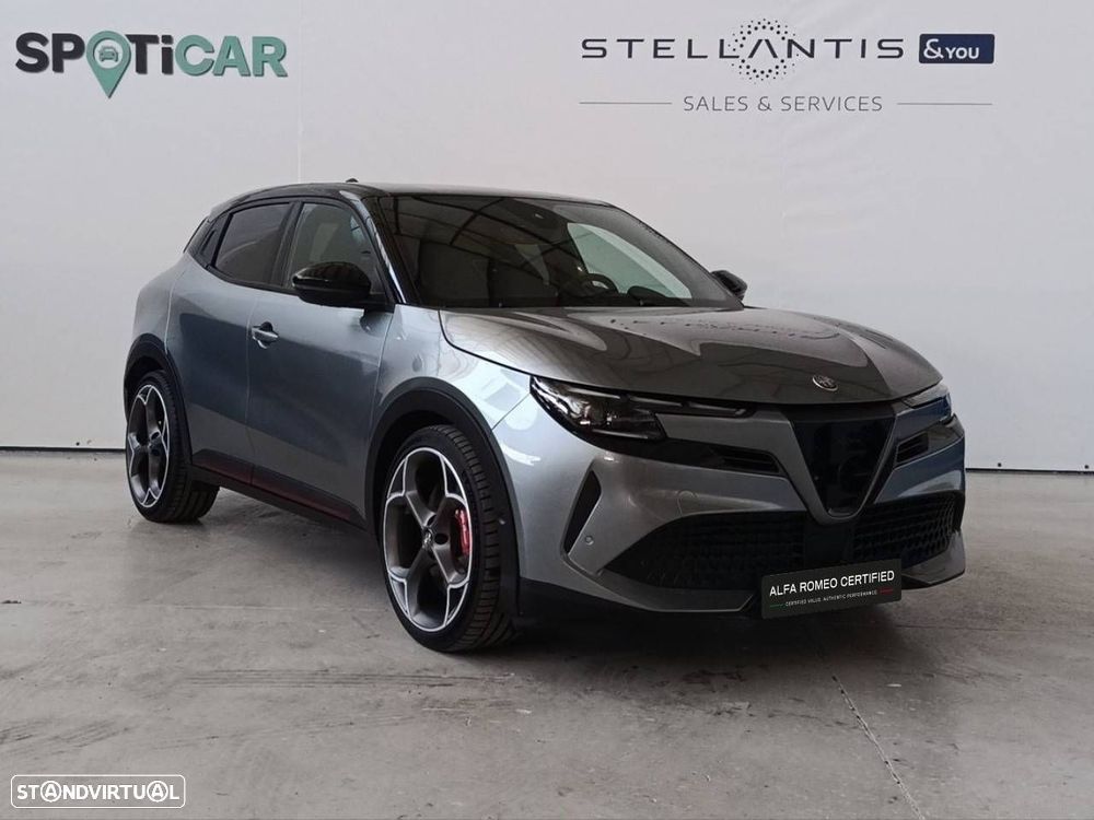 Alfa Romeo Junior Elletrica 50 kWh Veloce - 3