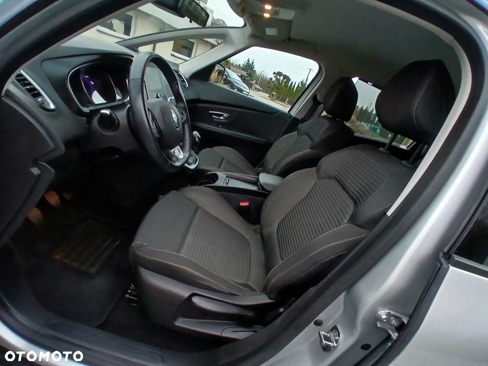 Renault Grand Scenic ENERGY TCe 115 LIMITED - 17