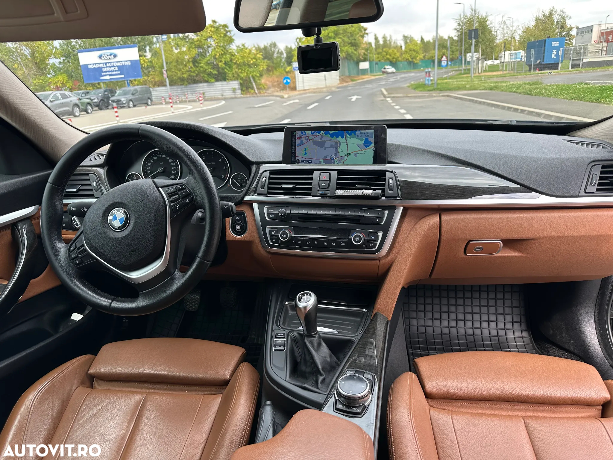 BMW Seria 3 318d - 9