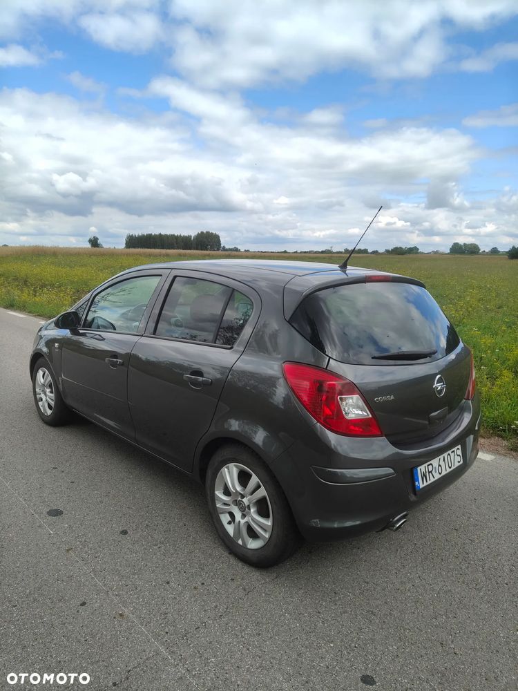 Opel Corsa - 8