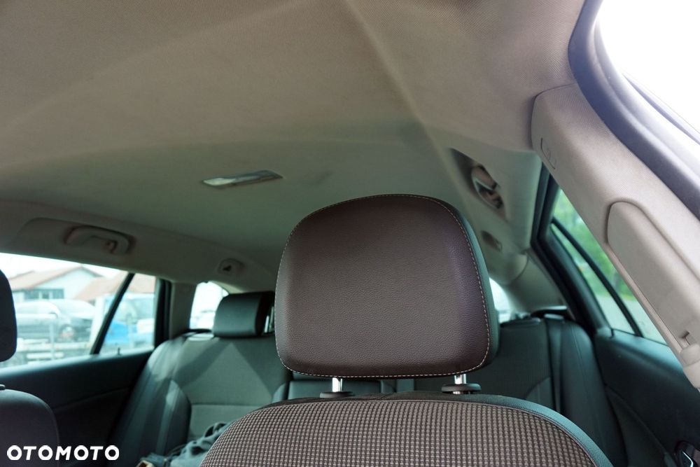 PODSUFITKA INSIGNIA A I KOMBI  OPEL 2008-2013 - 3