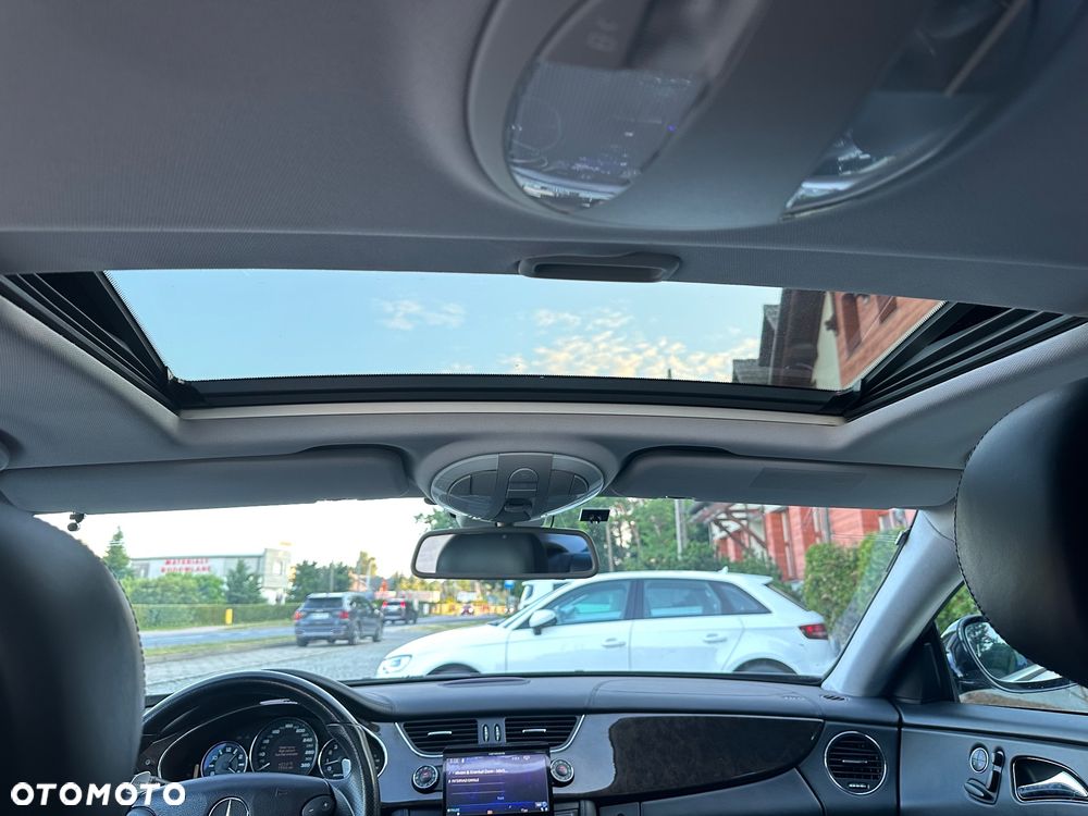 Mercedes-Benz CLS 63 AMG 7G-TRONIC - 32