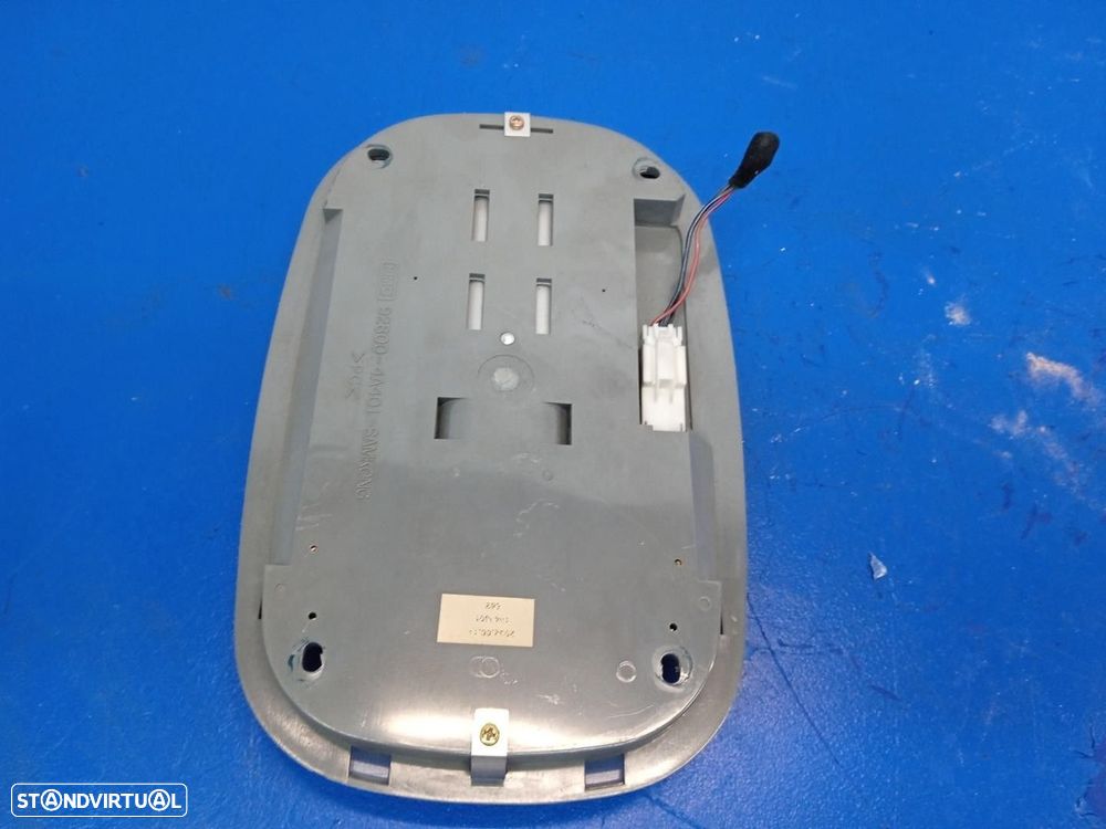 LUZ INTERIOR HYUNDAI H-1 / STAREX LIMUSINA 2002 -928004A401 - 4