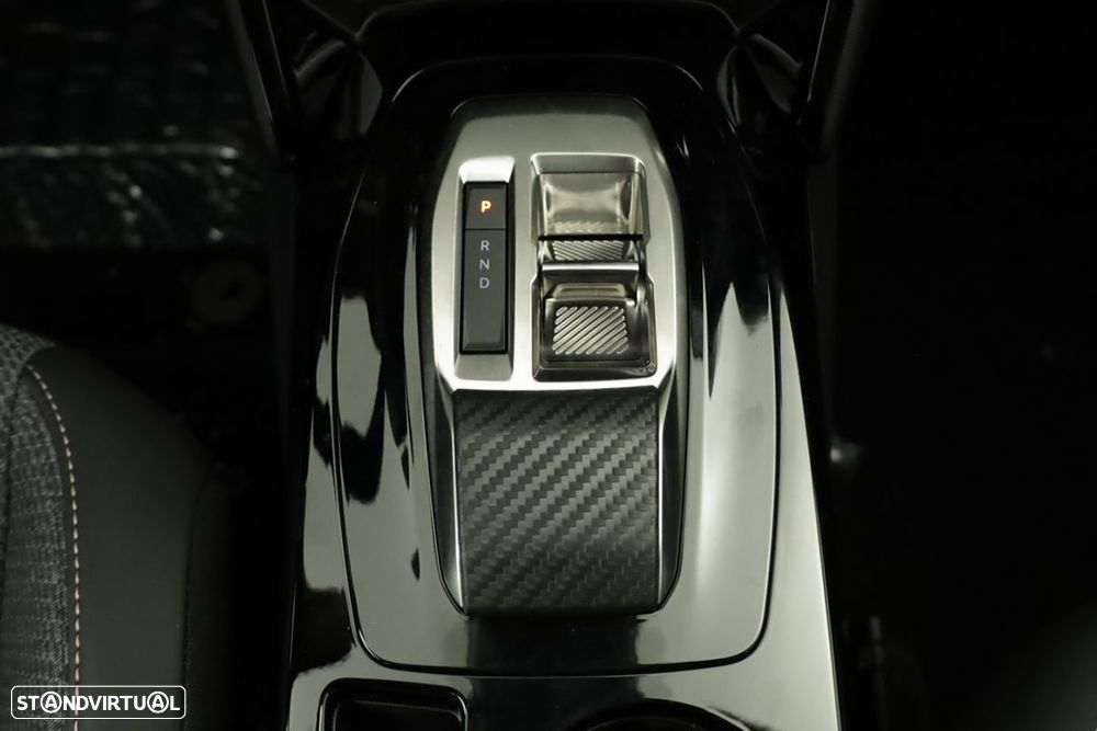 Peugeot 208 1.2 Hybrid Allure e-DCS6 - 13