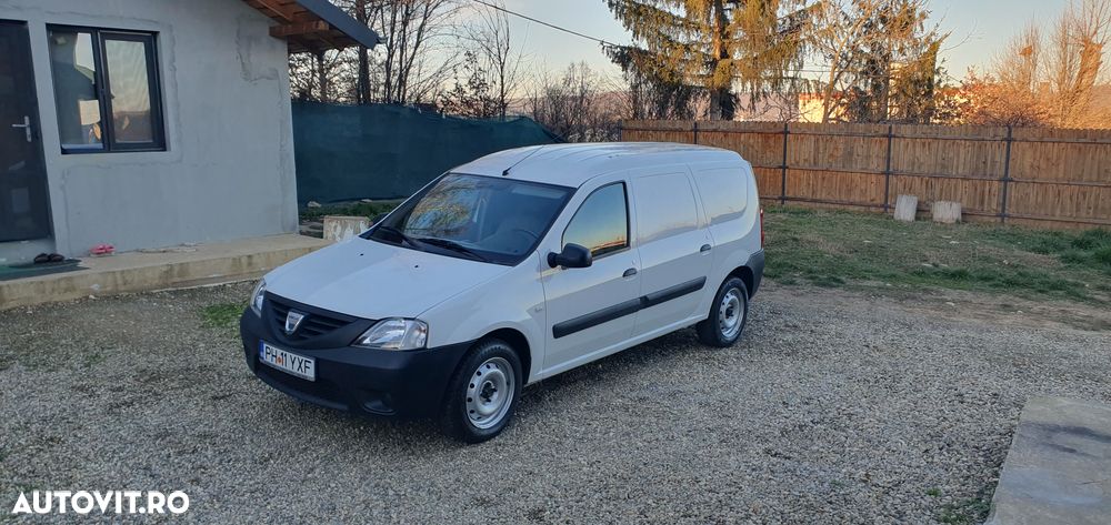 Dacia Logan Van - 1