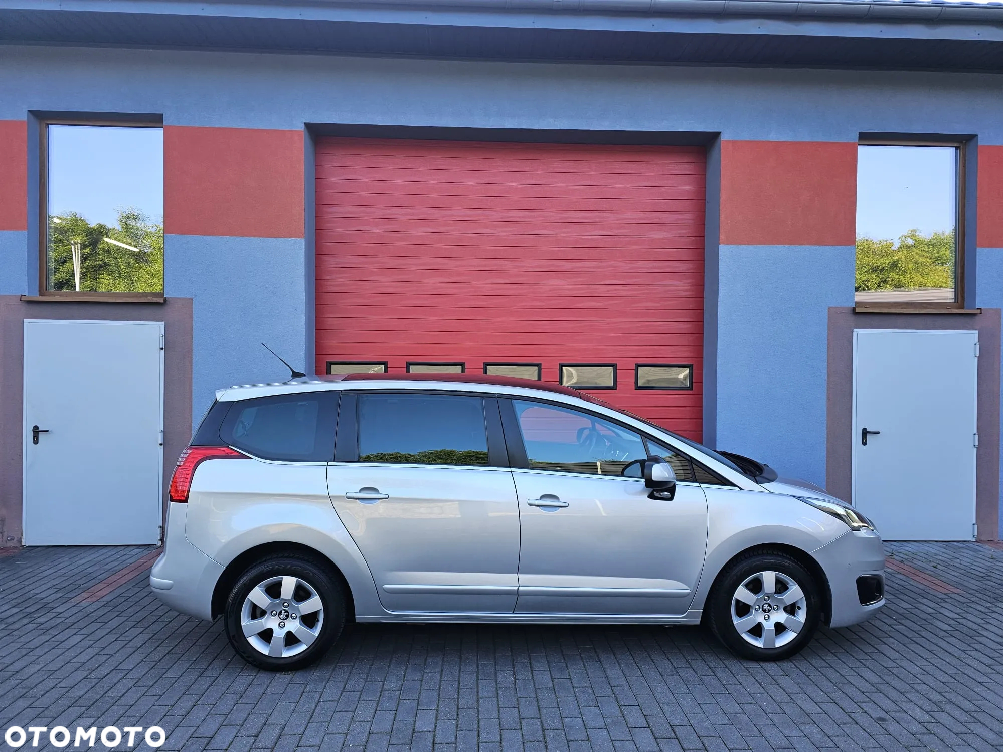 Peugeot 5008 e-HDI 115 ETG6 Stop&Start Allure - 13