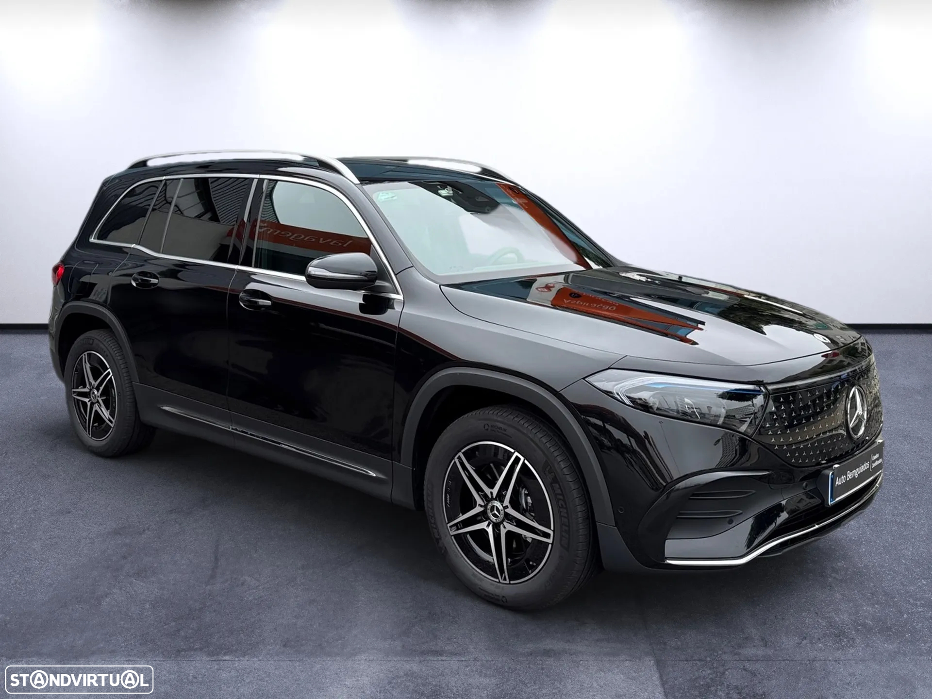 Mercedes-Benz EQB 250 AMG Line - 2