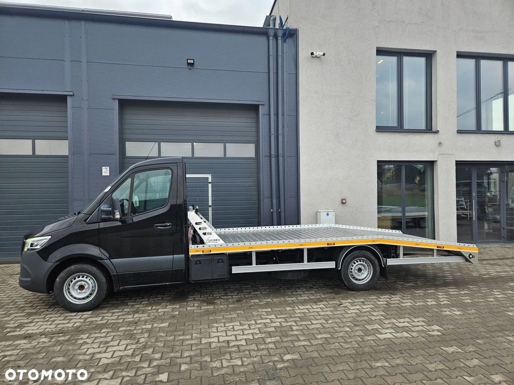 Mercedes-Benz Sprinter 319 CDI - 4