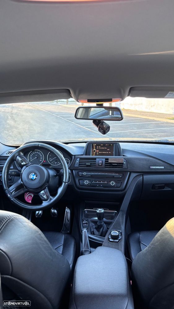 BMW 320 - 8