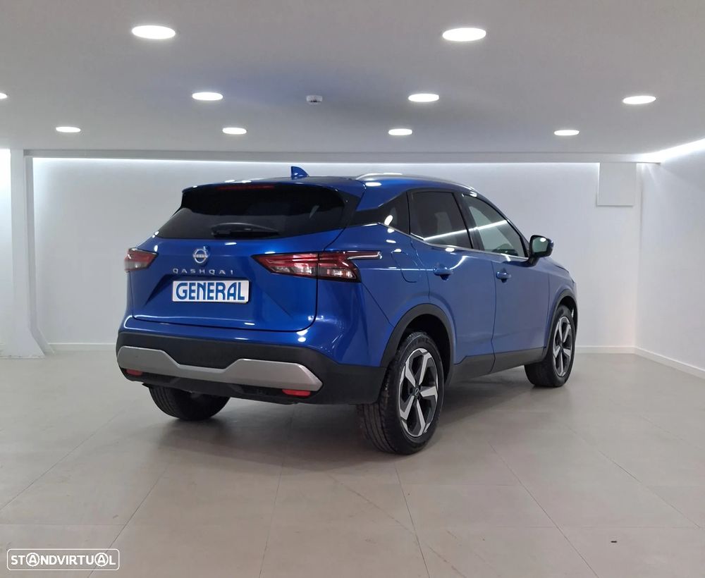Nissan Qashqai 1.3 DIG-T N-Connecta LED+SKY Xtronic - 3