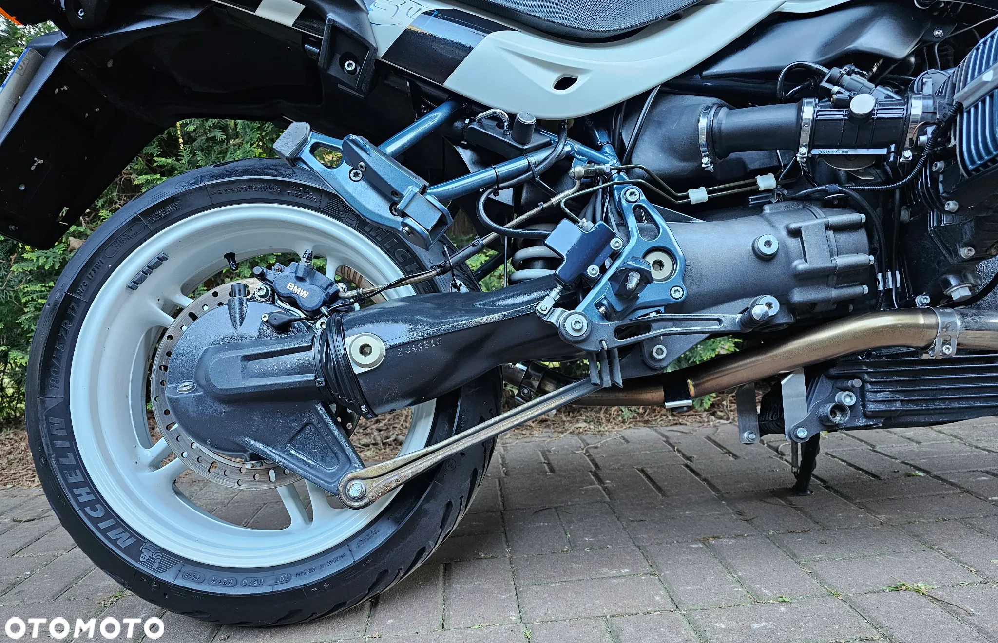 BMW R - 12